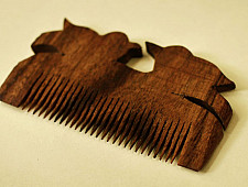 Wooden comb ~ Tribal markings { 6 }